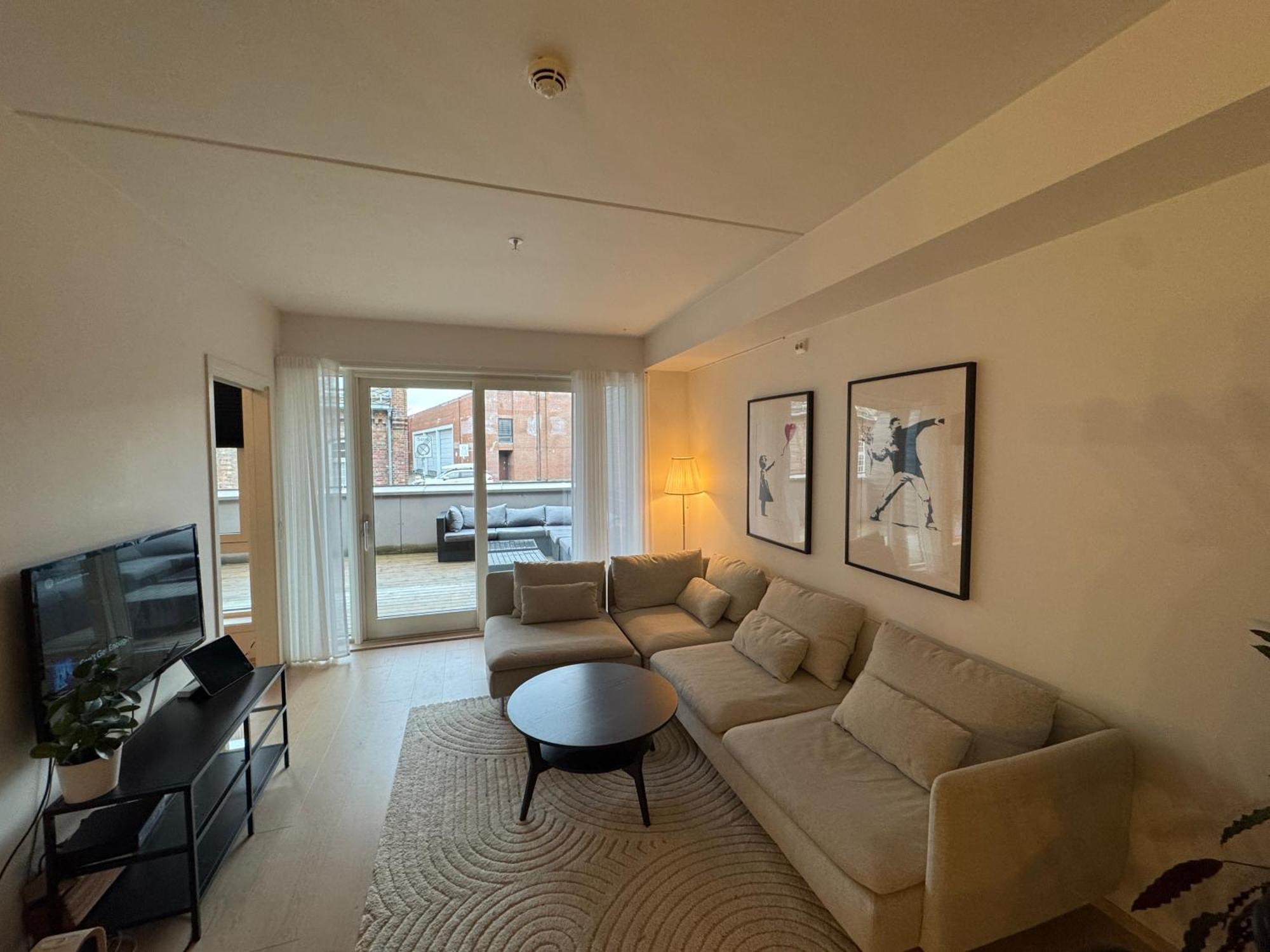 Modern Three-room Apartment, Private Terrace And Roof Terrace Leilighet Trondheim